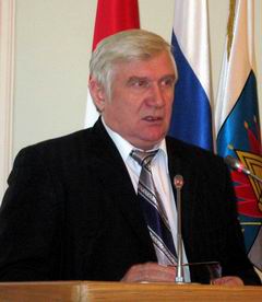 По горизонтали и вертикали