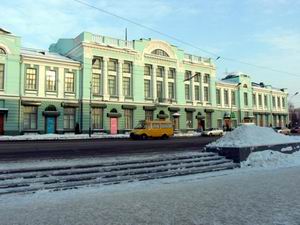 Не по инвестору памятник