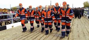 Мал мосток, да дорог 