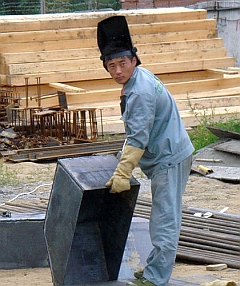 Китайский бизнес едет в Омск