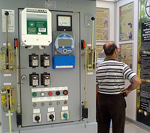 И дольше века будет длиться экспозиция...