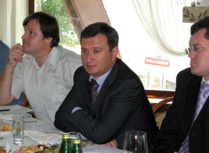 В банк — через интернет