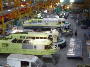 Модифицированные вездеходы "Арктика-5 ДУ"