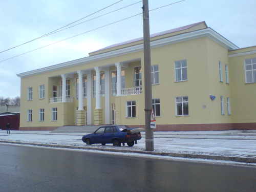 Отреставрированное здание старой столовой ПО "Полет"