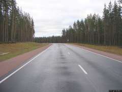 Уже разводят краски