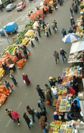 Ударим газонами по торговле