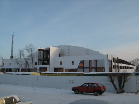 Спорткомплекс на стадии строительства