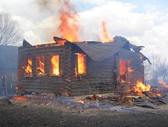 Три строения, три человека