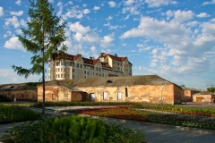 Слияние или поглощение?