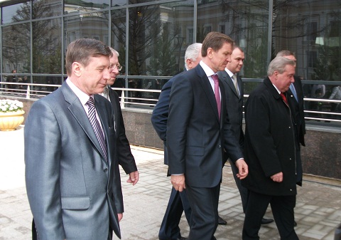 Приезд на открытие Концертного зала губернатора Омской области