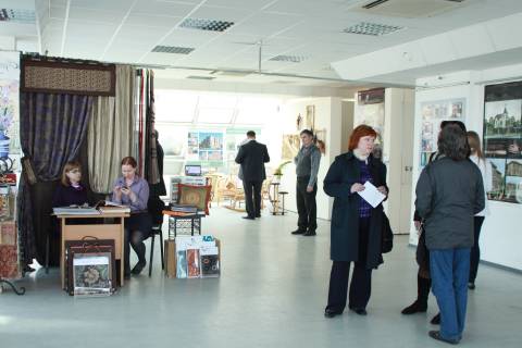 Выставка "100% дизайн" в "Сибирской пирамиде