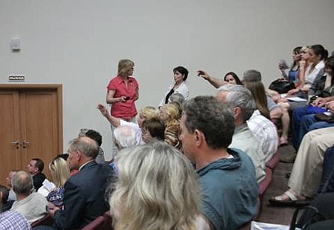 Публичные слушания 17 июня 