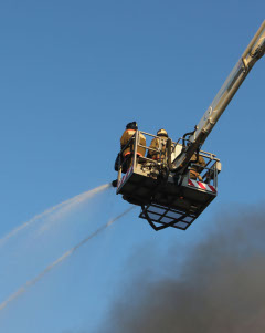 Пожар в цехе по пр.Губкина в Омске