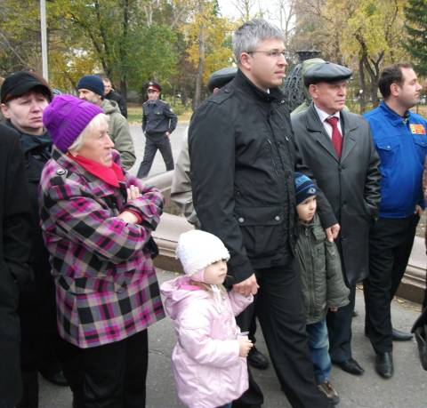 Алексей Саяпин с детьми