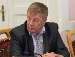 Владимир Потапов