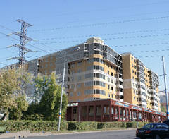 Дом по улицам Маяковского - 8-я Линия