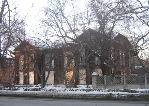 Здания-памятники по улице Маяковского в Омске Здания-памятники по улице Маяковского в Омске