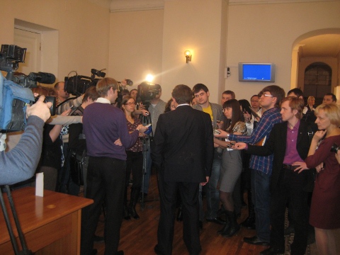 Первый брифинг Двораковского в должности спикера