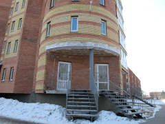 Жилой дом по ул. Алтайская, 18/1 в Омске