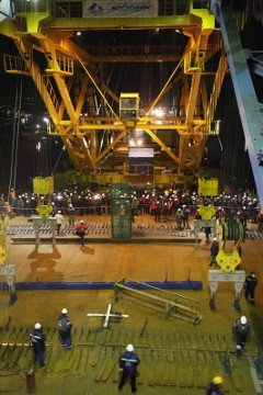 Строительство моста через пролив Босфор Восточный