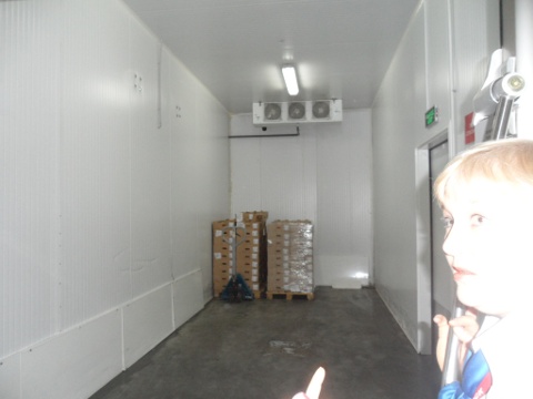 Складское помещение в гипермаркете "Ашан" в Омске