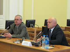 Марат Исангазин, Виктор Назаров