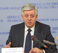 Александр Стерлягов