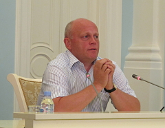 Виктор Назаров