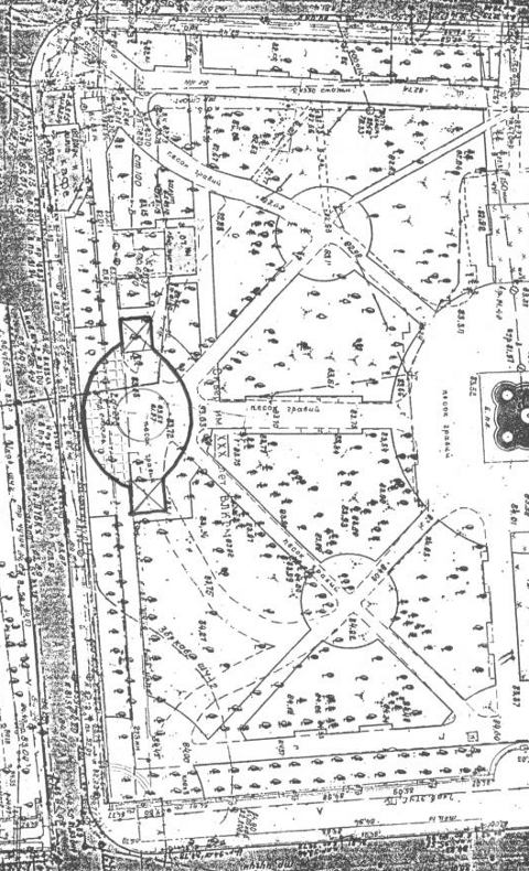 Месторасположение кафе по улице Потанина в сквере 30-летия ВЛКСМ Месторасположение кафе по улице Потанина в сквере 30-летия ВЛКСМ