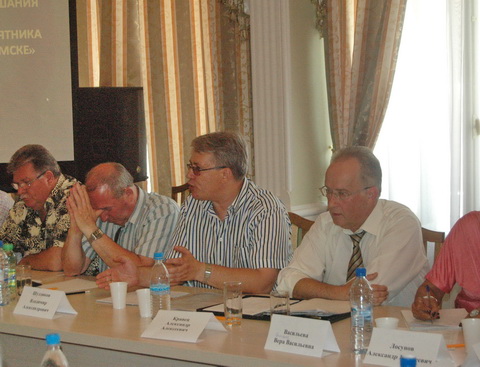 Слушания об установке памятника Колчаку