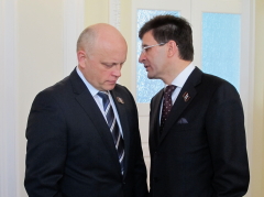 Виктор Назаров, Игорь Зуга