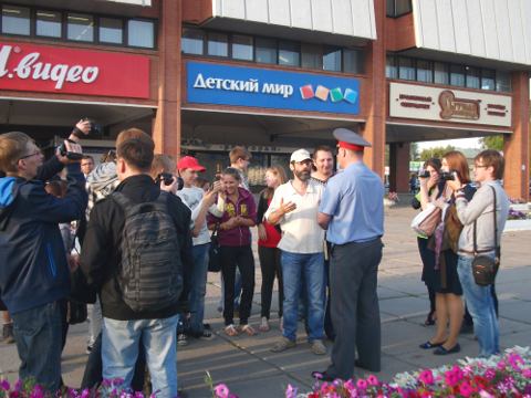 Флешмоб "Перестрелка" 30 августа 2012 года