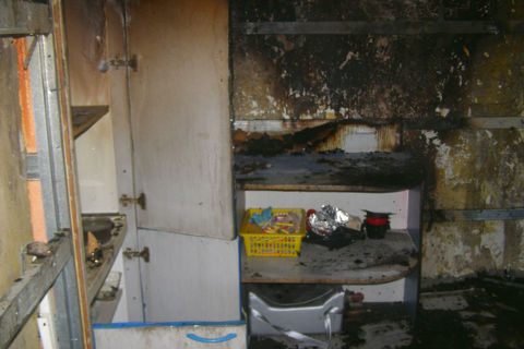 Пожар в парикамахесркой по улице Круговая в Омске