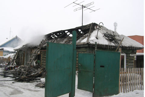 Пожар в частном доме по улице 4-я Русскополянская